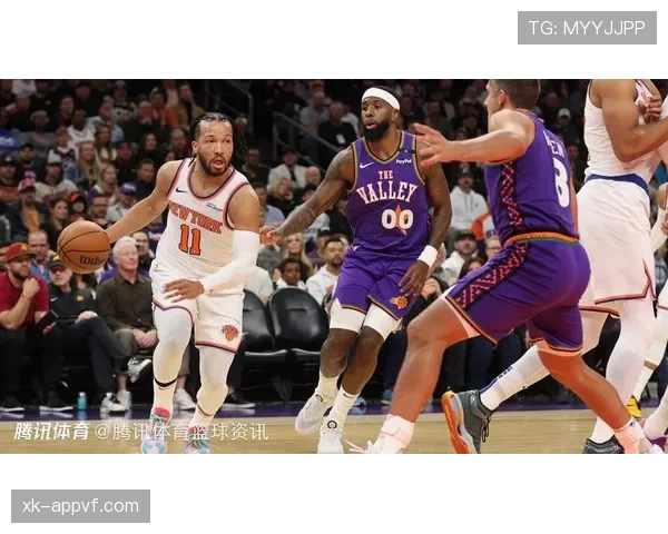 布伦森挡拆突破对阵换防大个子，本季效率胜上赛季